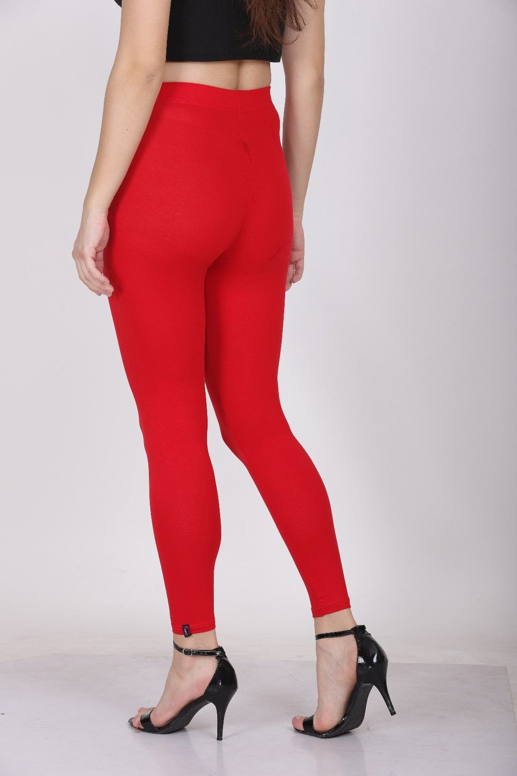 004  Red Ankle Length Legging